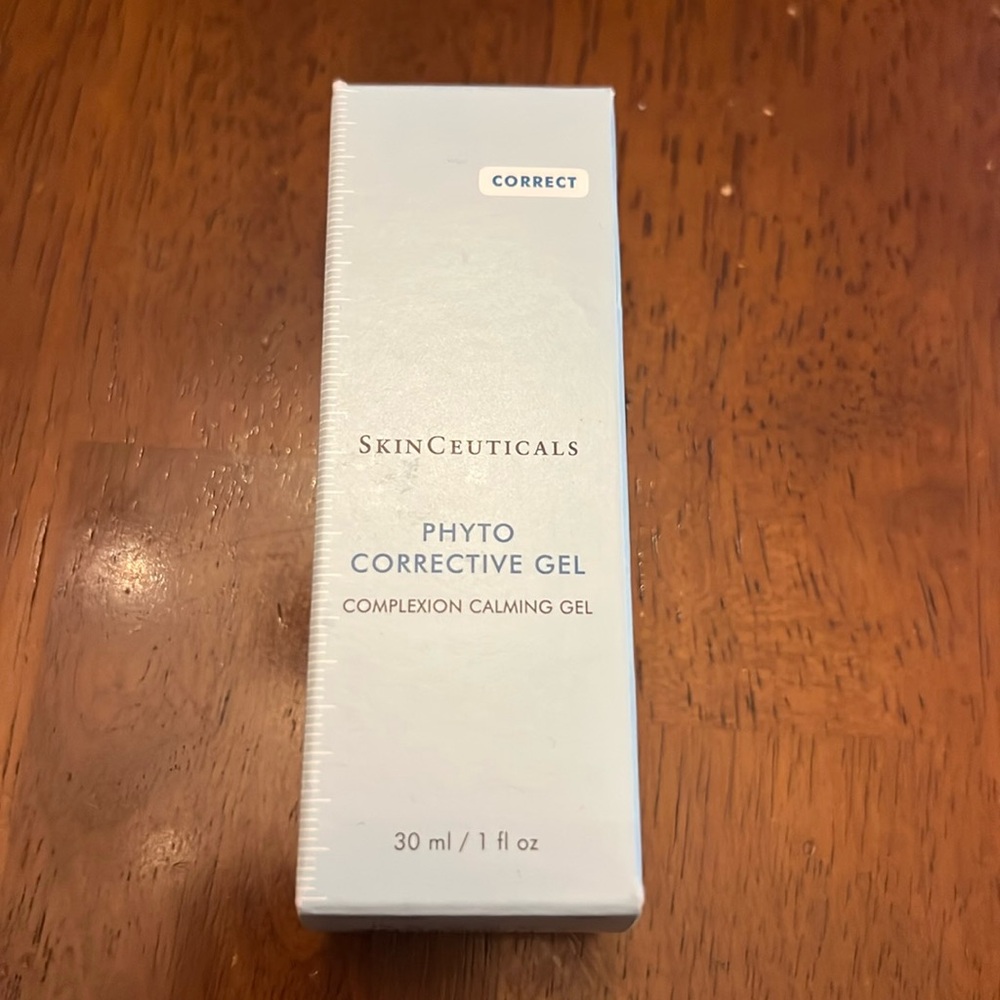 New! SkinCeuticals phyto corrective gel 1 oz